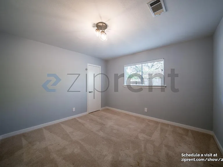5400 Lishill Cv #A — Photo 15