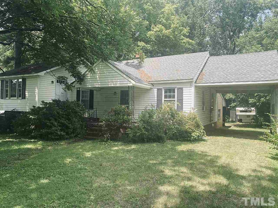 1st image of 504 Cavel Chub Lake Rd
