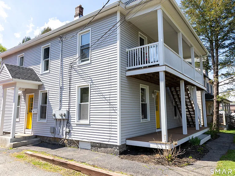 62 Lincoln Ave #1 — Photo 2