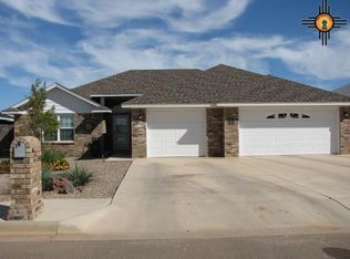 2521 Cobblestone Cir, Clovis, NM 88101