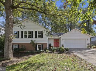 12451 Oliver Cromwell Dr, Herndon, VA 20171
