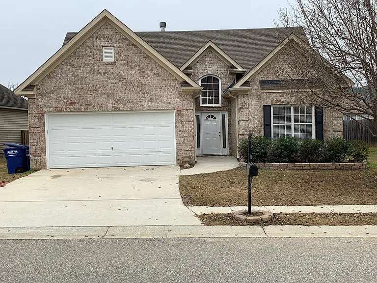 5983 Forest Lakes Cv — Photo 1