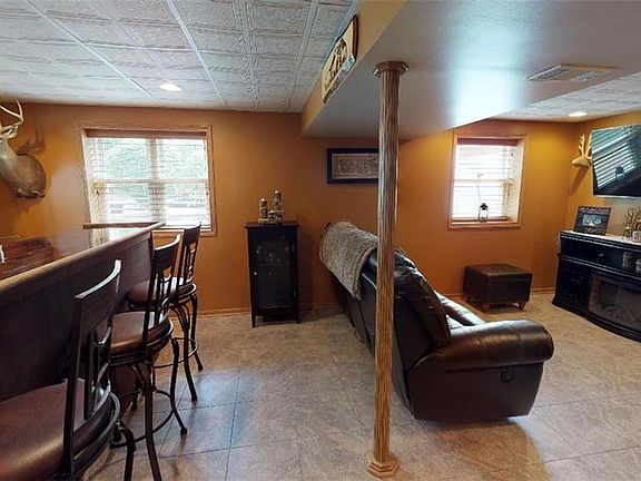 2nd image of 6838 Nettle Creek Dr