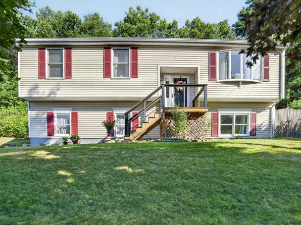 18 Cobble Hill Road, Nashua, NH 03062