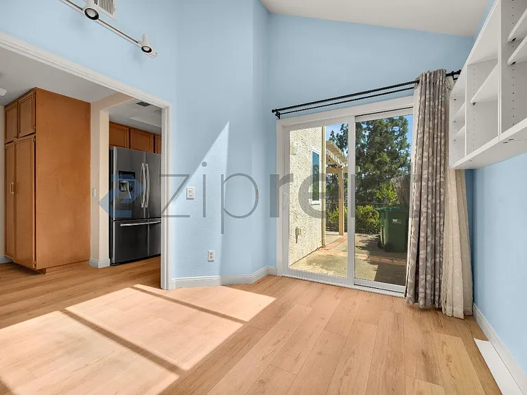 12132 Caddy Row — Photo 6