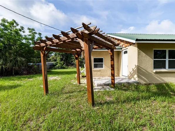 7020 Scott Ave, Mount Dora, FL 32757
