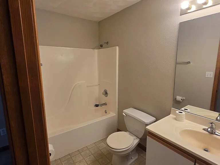 129 Autumn Pine Dr — Photo 9