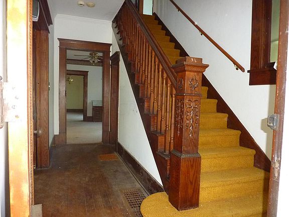 5th image of 10110 Brownsville Rd SE