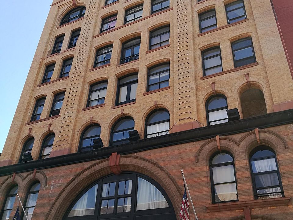 1st image of 1010 Race St APT 8J