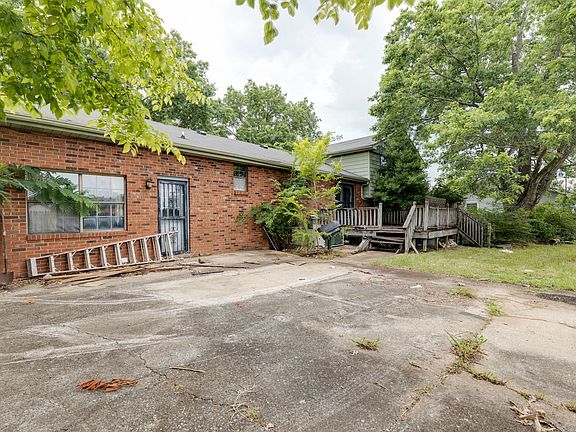 5th image of 2933 Nautilus Dr