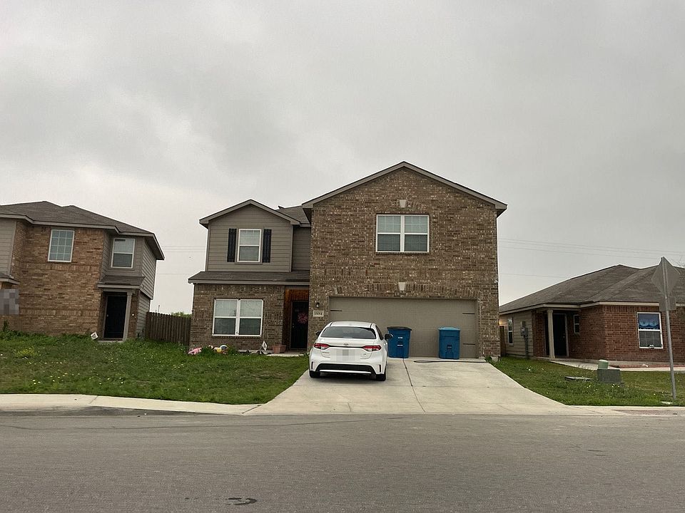 1st image of 15014 Silvertree Cv