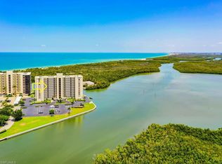 17 Bluebill AVE #702, NAPLES, FL 34108