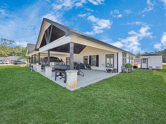 2nd image of 213 Newman Ct