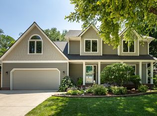 7108 Holcomb Ave, Urbandale, IA 50322