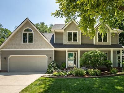 7108 Holcomb Ave, Urbandale, IA, 50322