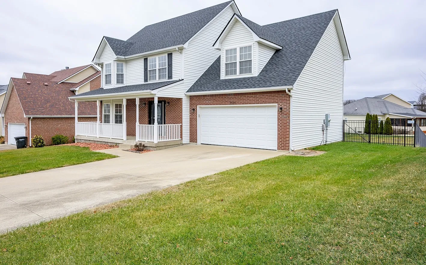 5 bed, 3.5 bath, 2693 sqft, $2,400 — Photo 1