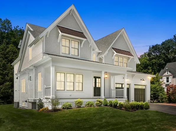 233 Warren St, Needham, MA 02492