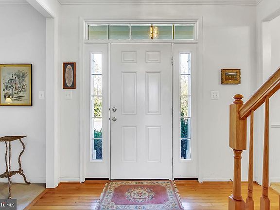 2nd image of 1308 Huntley Cir
