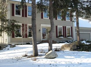 1719 Tamberwood Trl, Woodbury, MN 55125