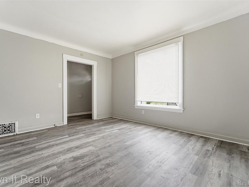 14761 Stephens Dr, photo 6