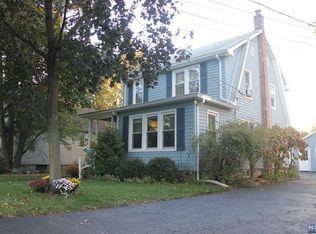115 W View Ave, Paramus, NJ 07652