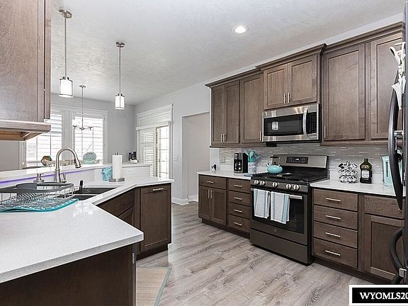 4th image of 1010 Winchester Blvd