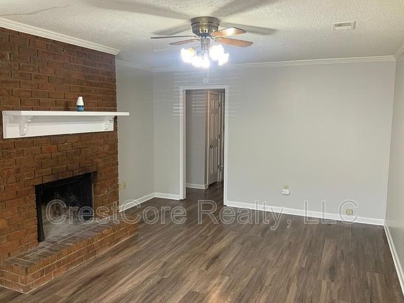 2nd image of 2970 Charlestowne Pl