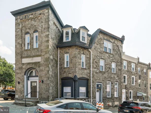 5164 Ridge Ave, Philadelphia, PA 19128