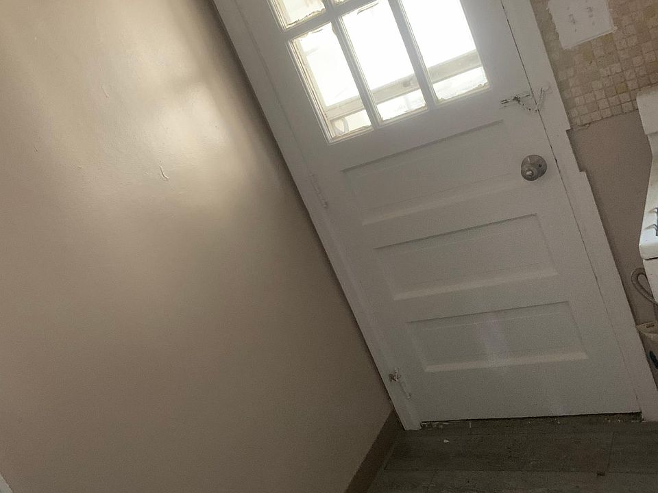 2nd image of 0 Fairlawn St #0