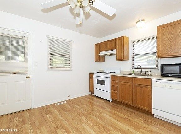 5th image of 1133 Wheeler St