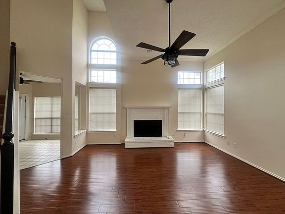 4th image of 2217 Heatherton Pl