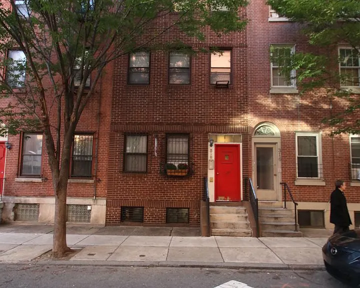 318 S 15th St #2F — Photo 8