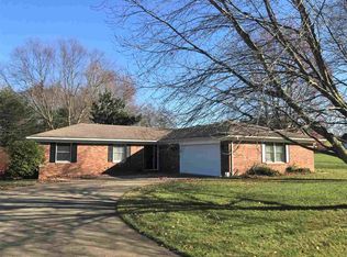 3042 Bittersweet Dr, Jasper, IN 47546