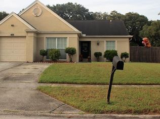 2142 Redleaf Dr, Brandon, FL 33510