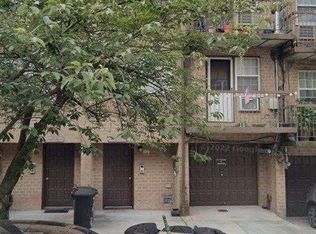 14072 Burden Cres, Jamaica, NY 11435