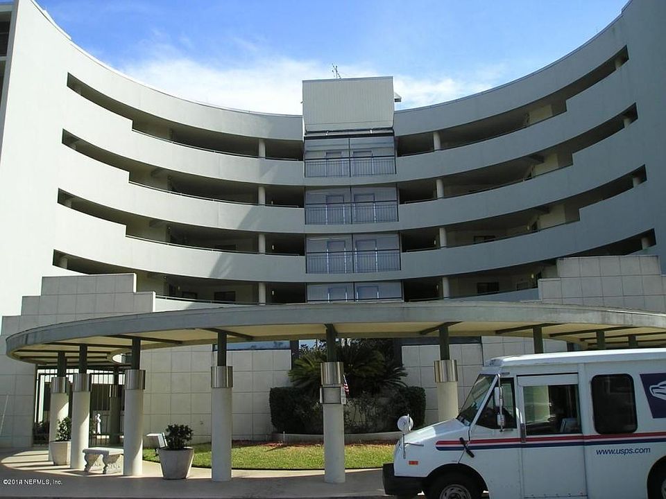 1st image of 1071 S Edgewood Ave #408