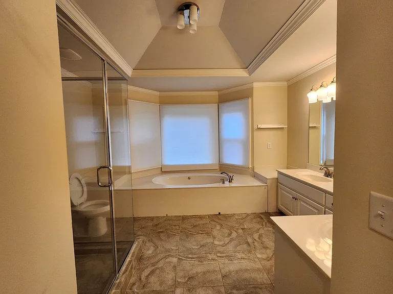 270 S Shore Dr — Photo 34