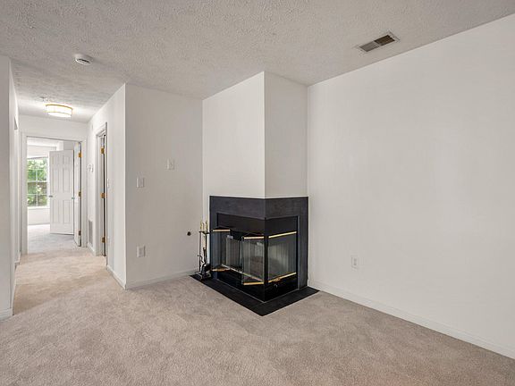 3rd image of 2444 Blue Spring Ct Unit 203