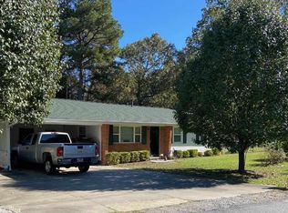 7 W Millaway Dr, Pine Bluff, AR 71602
