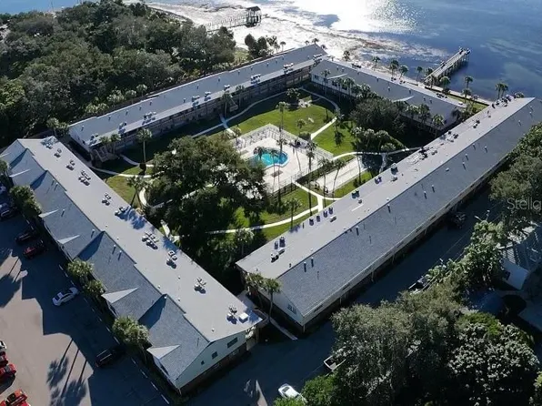 650 Pinellas Point Dr S APT 139, Saint Petersburg, FL 33705