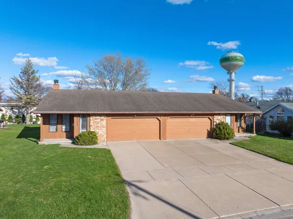 2173 True Ln, Green Bay, WI 54304