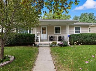 364 Benton St, Council Bluffs, IA 51503