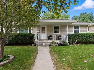 364 Benton St, Council Bluffs, IA, 51503