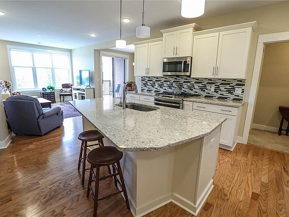 3rd image of 83 E Church St APT 208