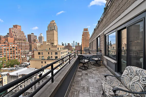 Rented by Douglas Elliman | media 13