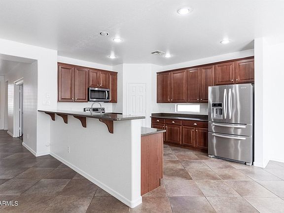 5th image of 44213 W Mescal St