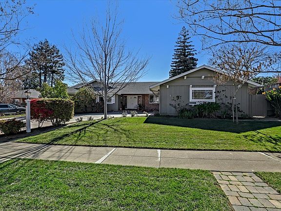 2nd image of 7552 Heatherwood Dr