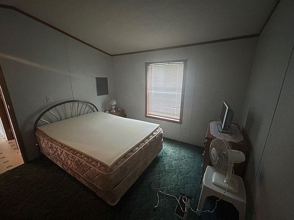 5th image of 777 Allen St