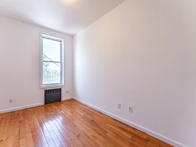 205 Menahan St #3 — Photo 21