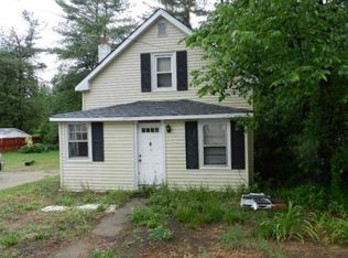 7 Cottage St, Northfield, NH 03276
